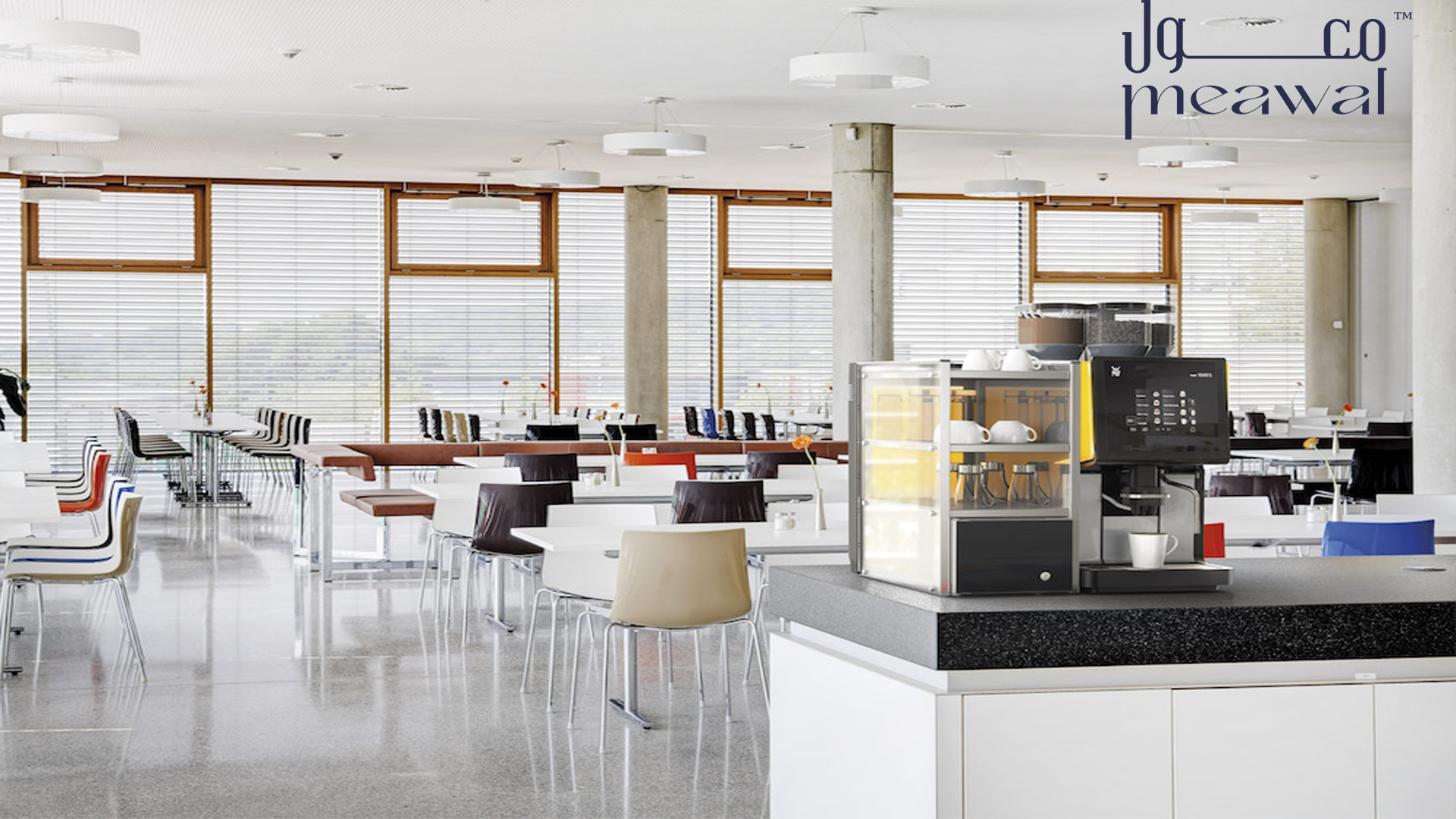 استراتيجيات تصميم تجاري عصري لمقهى يجذب الزبائن